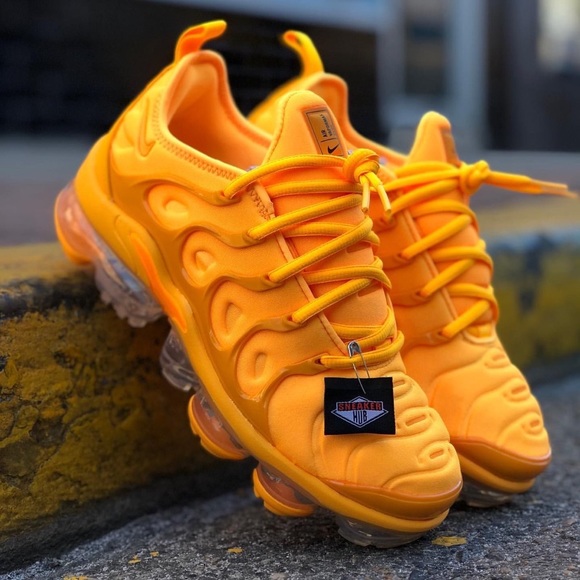 Laser orange vapormax plus outfit Clearance